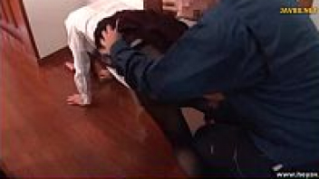 ขอดูหีหน่อยคับ AVญี่ปุ่น!หนังโป๊ตัวอย่างเรื่องใหม่ ไอ้แก่เห็นหีสาวแม่บ้านละชอบใจ หลงรักผู้หญิงมีผัวแล้วเพิ่มความน่าเย็ดขึ้นพอตัว