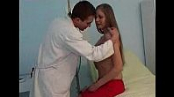 หนังเอ็กซ์หมอหื่น หลอกฟันหีเด็กไม่สำเร็จ XNXX ขอเปลี่ยนเป็นเย็ดเปิดซิงตูดแทนแล้วกันนะครับ